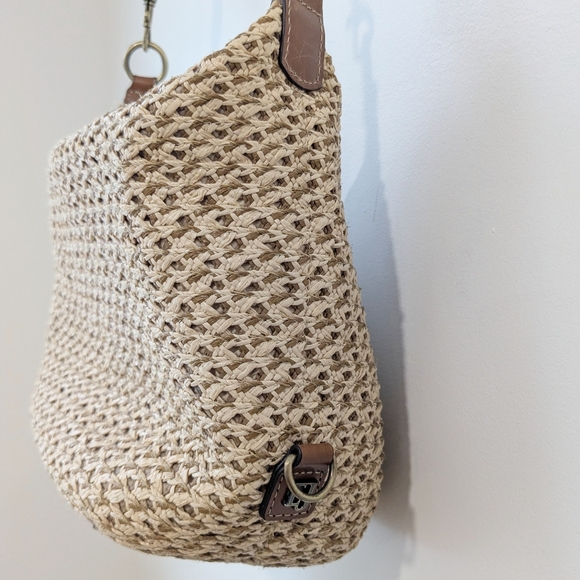 Eric Javitz Raffia Crossbody Bag - Picture 4 of 9